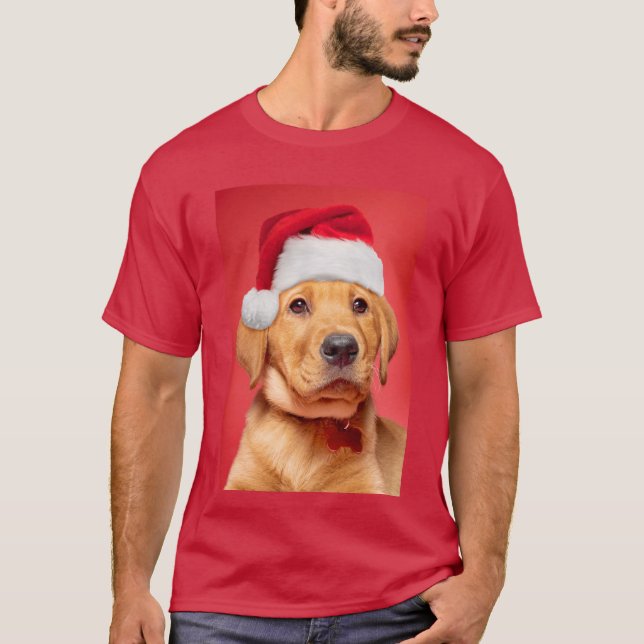 Camiseta Feliz Natal Cachorrinho Labrador Fofo com Chapéu d (Frente)