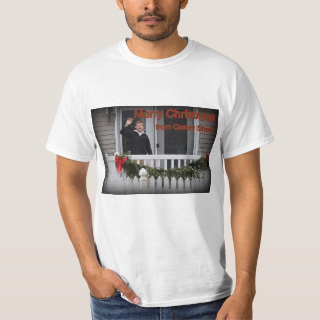Camiseta Feliz Natal de Casey Short (Frente)