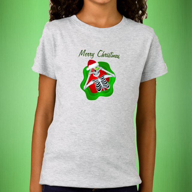 Camiseta Feliz Natal Divertido Ornamentos de Esqueleto Sant (Fun Christmas Skeleton in abstract green red blob shape ornaments and Santa Hat on kids tee shirt.)