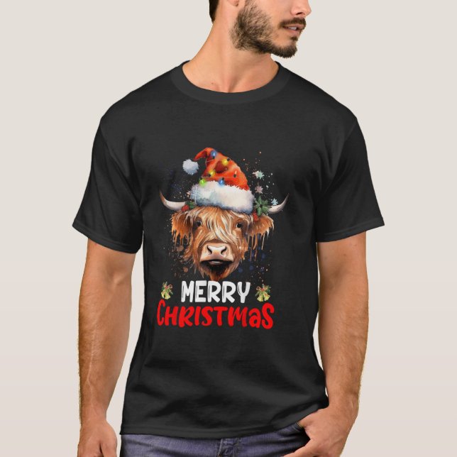 Camiseta Feliz Natal Highland Cow Western Santa Hat Xma (Frente)