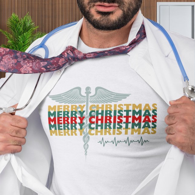 Camiseta Feliz Natal para Profissionais Médicos (Available in different apparel types, colors, etc. )