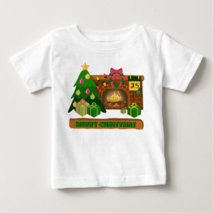 Camiseta Feliz Natal perto da lareira fogueira árvore de na