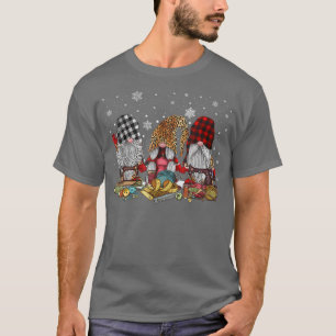Camiseta Feliz Natal Três Gnomos Sewing Machado Leopar