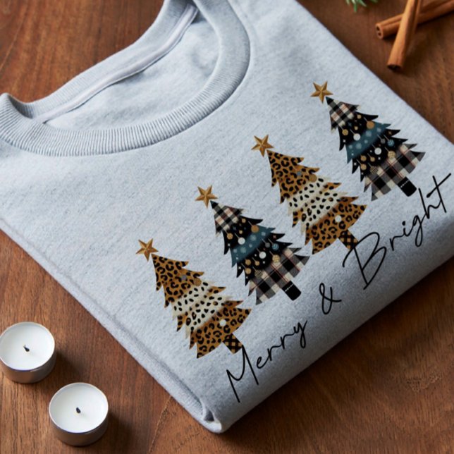 Camiseta Feliz Natal Xadrez e Estampa de Leopardo (Criador carregado)