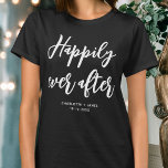 Camiseta Feliz para sempre depois do casamento Negro person<br><div class="desc">Faça uma declaração com esta t-shirt personalizada do casamento! As palavras 'Felizmente para sempre' são escritas em uma fonte de script de tendência,  e abaixo você pode adicionar um nome personalizado,  data de casamento,  local ou outro texto. Um presente adorável para qualquer noiva! Cores: preto e branco.</div>