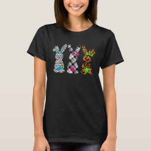 Camiseta Feliz Páscoa Lindos Coelhinhos Plaid Leopardo