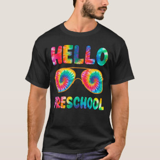 Camiseta Feliz Primeiro Dia Da Escola Alô Preschool Tie Dye