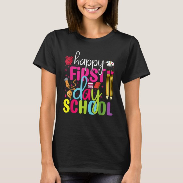 Camiseta Feliz Primeiro Dia da Escola Leopard Boho Rainbow (Frente)