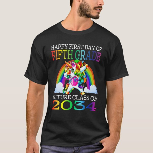 Camiseta Feliz Primeiro Dia Da Quinta Classe Da Classe Futu (Frente)