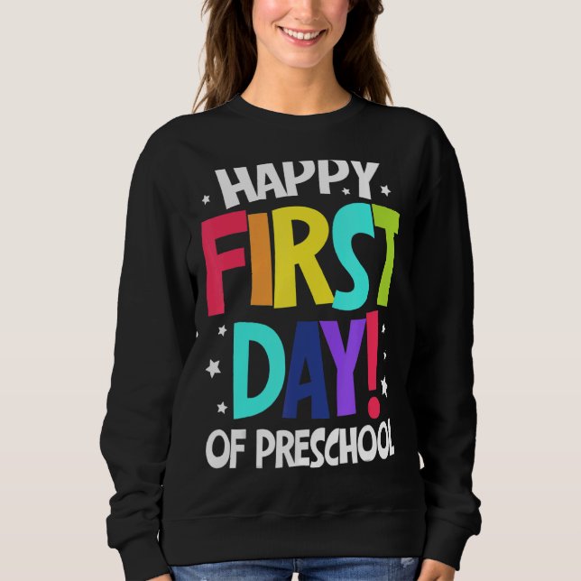 Camiseta Feliz Primeiro Dia De Crianças De Pré-Escolas De V (Frente)