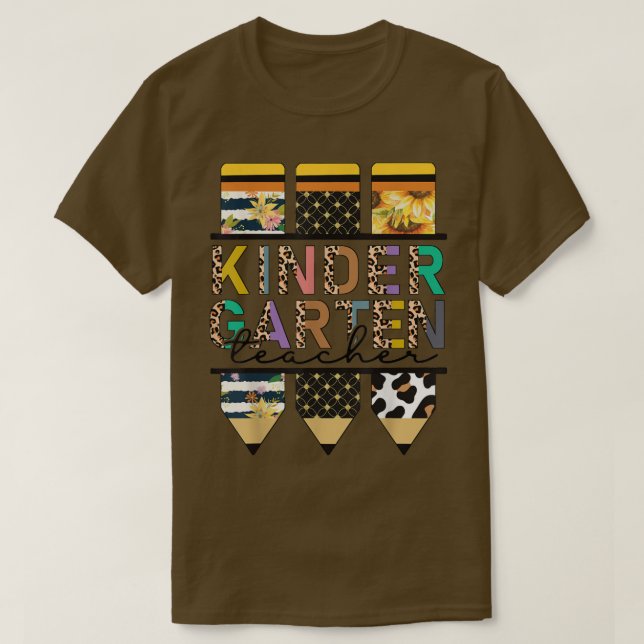 Camiseta Feliz Primeiro dia, Leopard de volta ao jardim de  (Frente do Design)