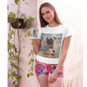 Camiseta Feliz Pug na Praia personalizável