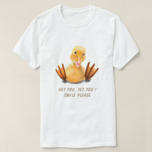 Camiseta Feliz Sorriso de Piscar os olhos Feliz Pato Amarel