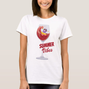 Camiseta Feliz Verão, Víbias de Vinho e Férias de Olive Bea