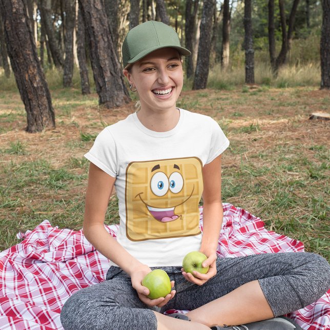 Camiseta Feliz Waffle Kawaii Sorriso Comida de Café da Manh (Criador carregado)