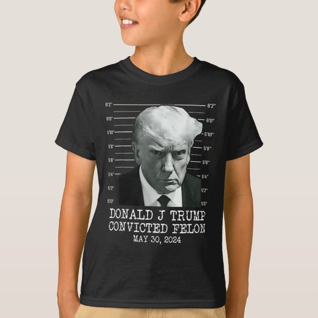 Camiseta Felon Donald Trump Guilty O Bloqueou Na Prisão Tru (Frente)