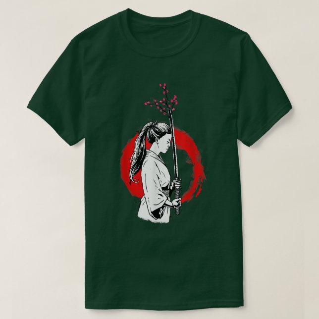 Camiseta Female Samurai with a Sakura sword  (2) (Frente do Design)