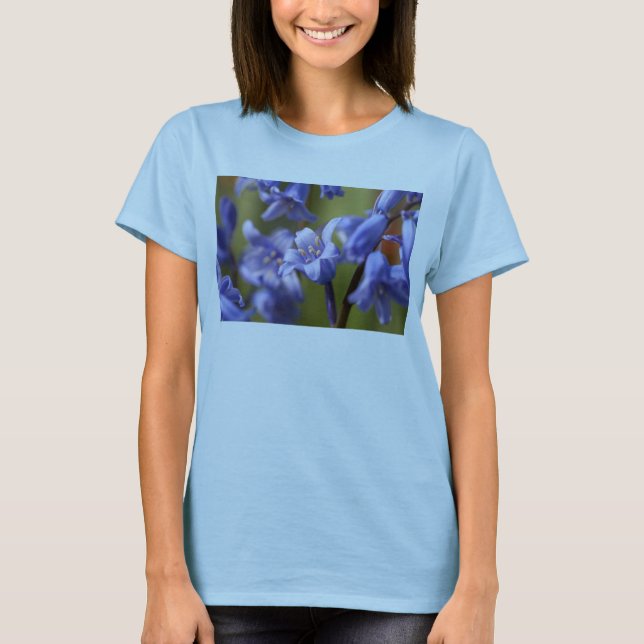 Camiseta feminina com flor azul (Frente)