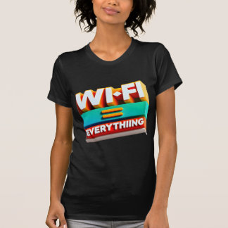 Camiseta feminina com uma inscrição engraçada