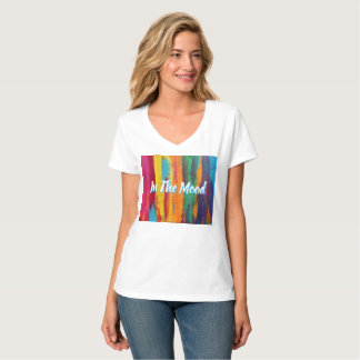 Camiseta feminina de algodão com decote em V “In t