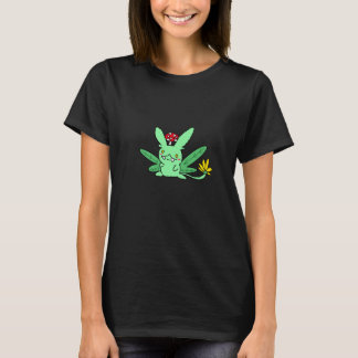 Camiseta Feminina de Críptido Fantasia Vegetal