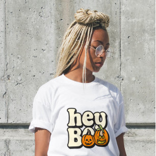 Camiseta Feminina de Halloween Retro Groovy “Hey