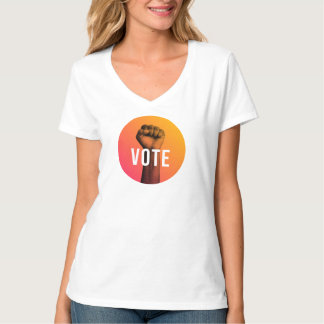 Camiseta Feminina de Manga Curta com Decote em V c