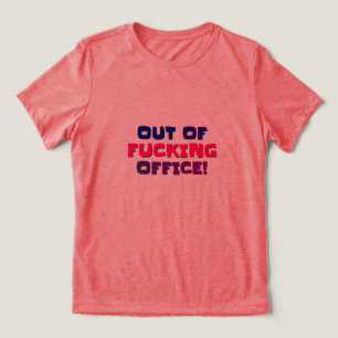 Camiseta feminina fora do escritório
