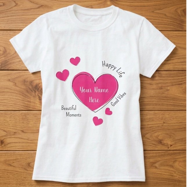 Camiseta Feminina Personalizada com Coração Rosa (Fully customizable pink hearts t-shirt with editable text)