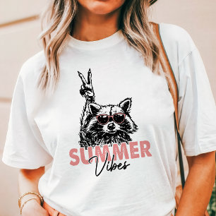 Camiseta Feral Girl Summer Vibes Raccoon