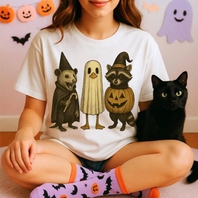 Camiseta Feral Raccoon Ogambm Duck Halloween Trio - Engraça (Halloween raccoon opossum duck art, spooky animal trio, ghost costume, pumpkin, candy, funny cute

)