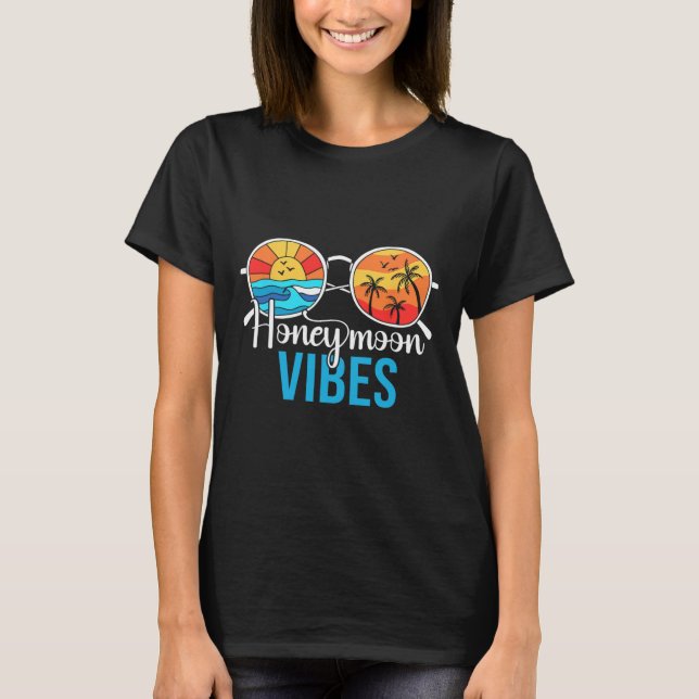 Camiseta Férias Casais de Honeymoon Vibes Noiva de Casament (Frente)