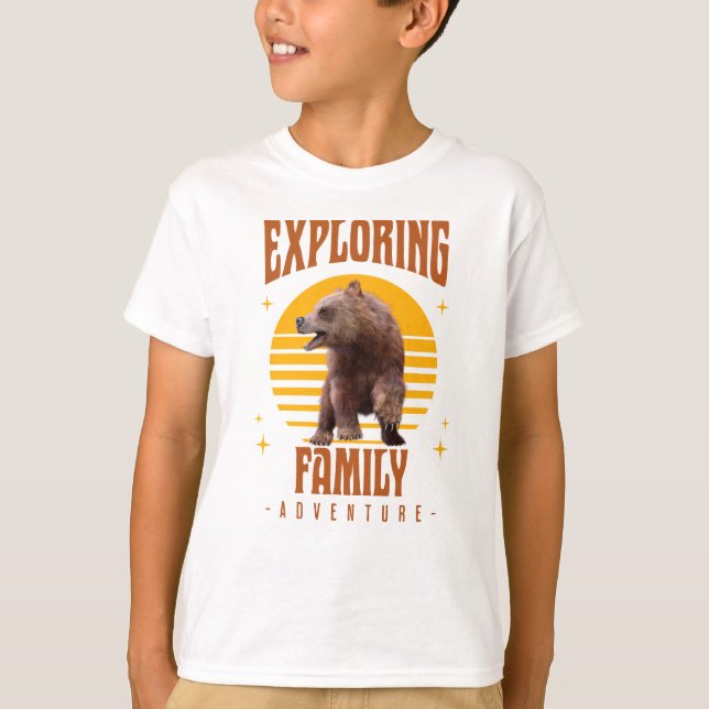 Camiseta Férias de Família Combinando Urso Aventura Estilo (Frente)
