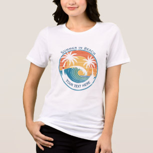 Camiseta Férias de Verão na Praia com Sol e Onda do Oceano