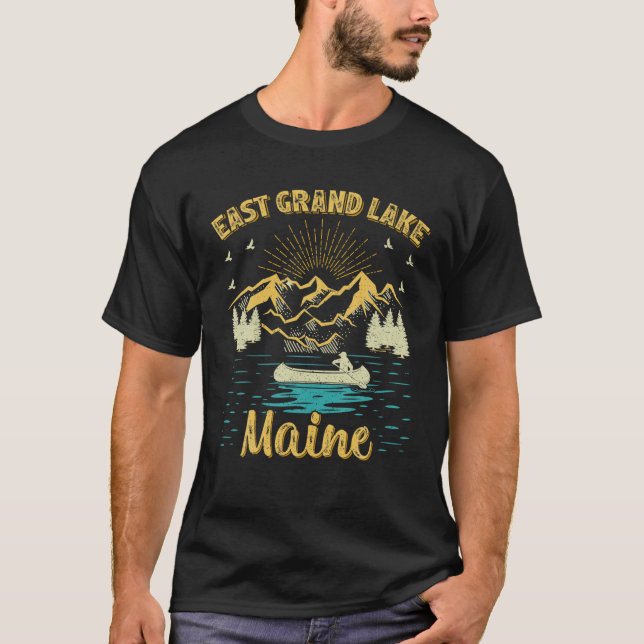 Camiseta Férias de Verão Retro Montanha Maine East Grand La (Frente)