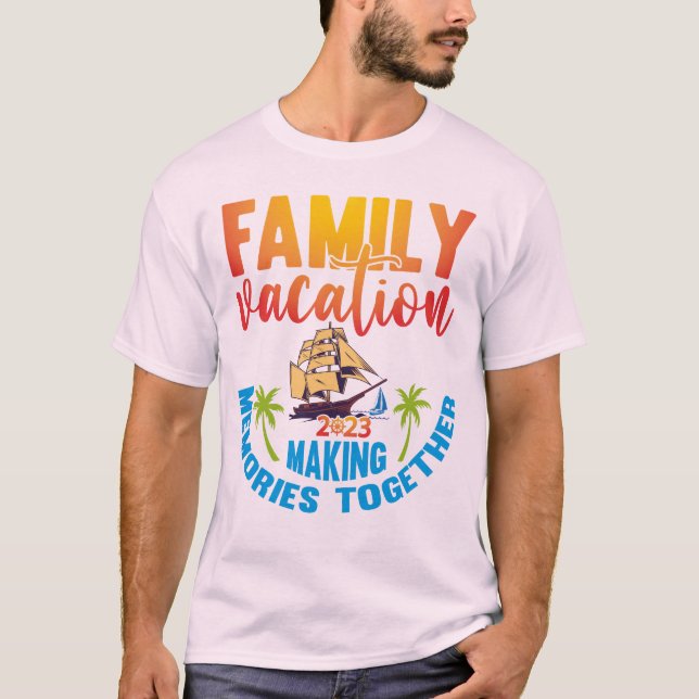 Camiseta Férias Familiares 2023 Memórias Engraçadas do Faze (Frente)
