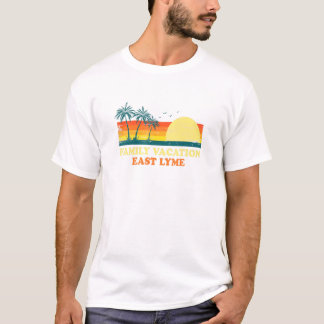 Camiseta Férias Familiares Leste do Connecticut Americano L