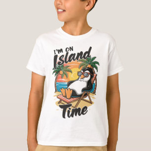 Camiseta Férias na Ilha Viagem Tropical Tempo Relaxar Pingu