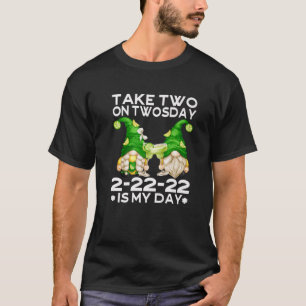 Camiseta Festa De 2-22-22 Com Margarit Engraçado De Bebendo