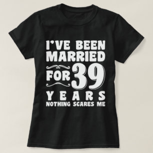 Camiseta Festa de Despedida de Solteira Depois de 39 Anos d