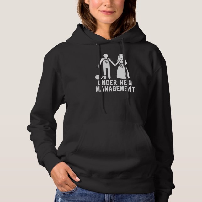 Camiseta Festa de Despedida de Solteiro Sob Nova Gestão Hom (Frente)