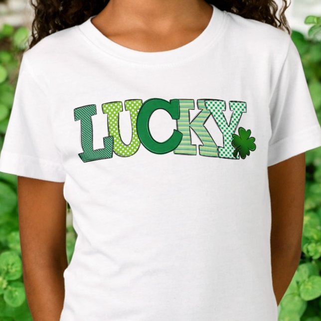 Camiseta Festa de Patrick, Rua de Shamrock Lucky (Criador carregado)