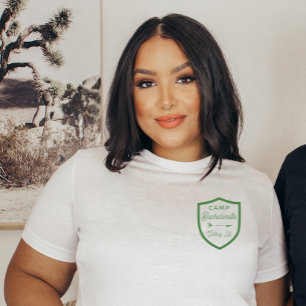 Camiseta Festa de solteira de acampamento personalizado sen