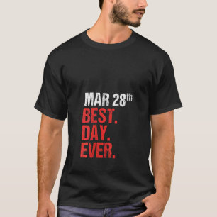 Camiseta Festa de Solteira de Aniversário de 28 de Março da