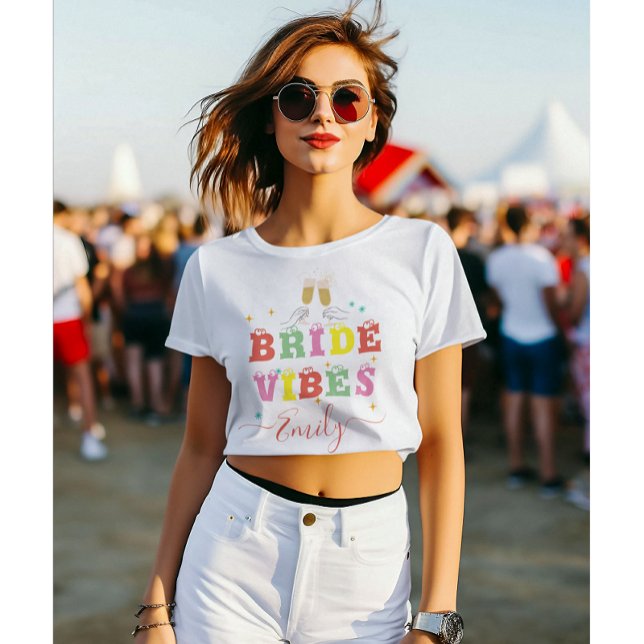 Camiseta Festa de solteira de Nomes Personalizados de Vibes (Criador carregado)