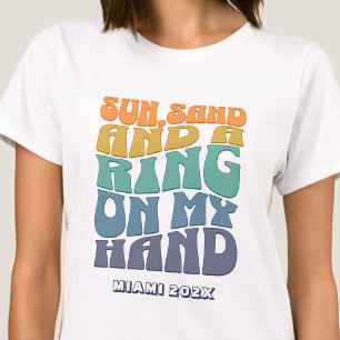 Camiseta Festa de solteira de praia Groovy Retro Beach Brid