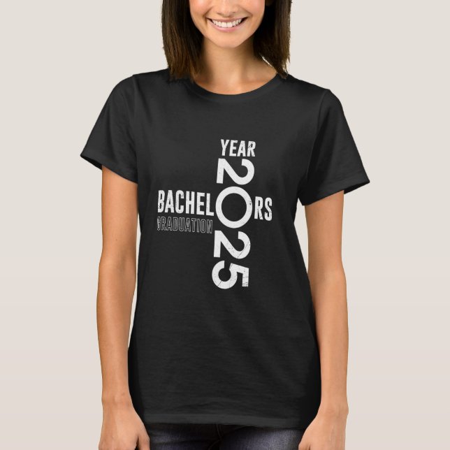 CAMISETA FESTA DE SOLTEIRO DE GRADUAÇÃO DE BACHAREL EM 2025 (Frente)