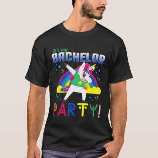 Camiseta Festa de Solteiro Unicórnio É Minha Festa de Solte