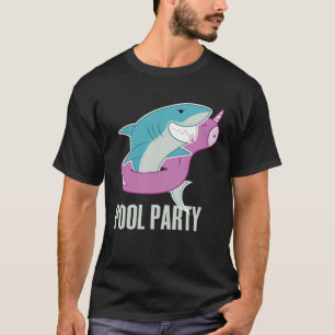 Camiseta Festa na Piscina  Tubarão Pesca de Unicórnio