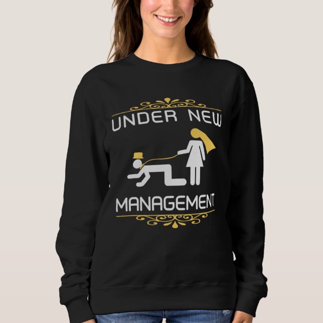 Camiseta Fiance Engagement   Under New Management Just Marr (Frente)